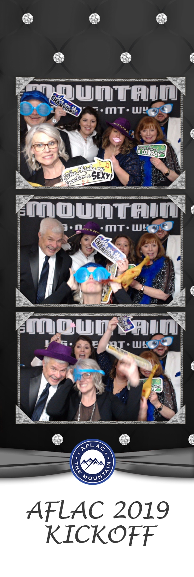 AFLAC 2019 KICKOFF | View more photos from the event at gallery.photoboothbillings.com/u/PhotoBoothBillings/AFLAC-2019-KICKOFF